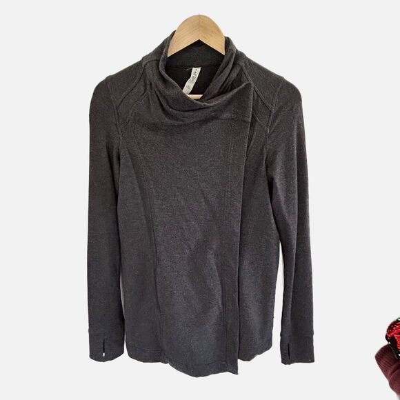 Lululemon Jackets & Blazers - Lululemon That's a Wrap Jacket Size 4 Dk Grey Bordeaux Drama Snap Sweater